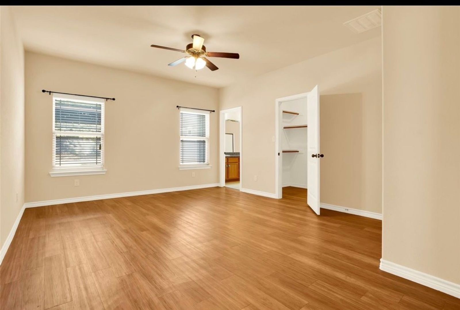 Building Photo - 4813 Pinnacle Pl