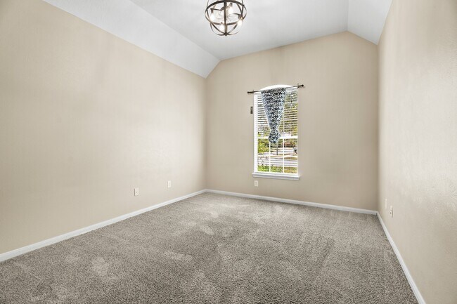 Building Photo - 4713 La Escalona Dr