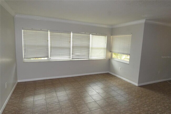 Building Photo - 5831 8th Ave N