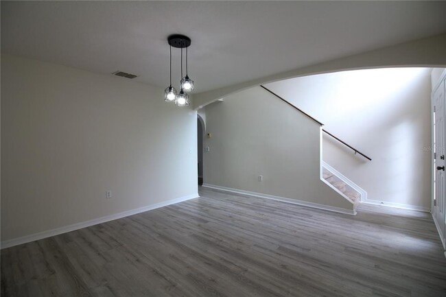 Building Photo - 1222 Myopia Hunt Club Dr