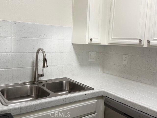 Building Photo - 45313 Sunset Ln