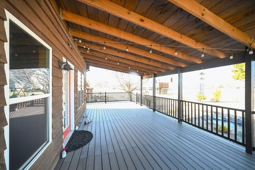 Building Photo - 1885 Bennett Rd