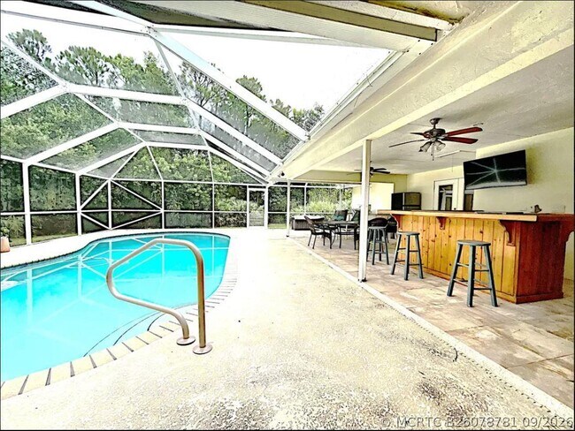 Building Photo - 17087 133rd Trail N