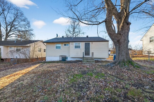 Building Photo - Now Available – Section 8 Welcome