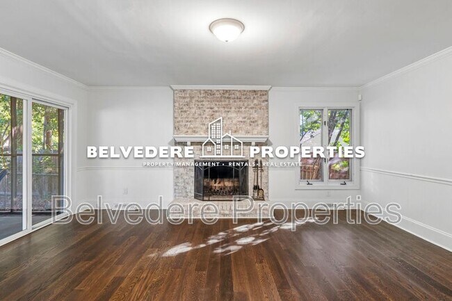 Building Photo - 4103 Oak Hollow Dr