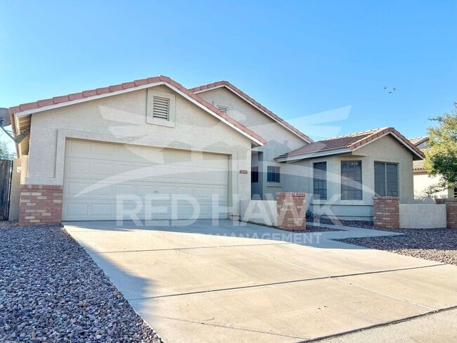 Primary Photo - 7633 E Portobello Ave