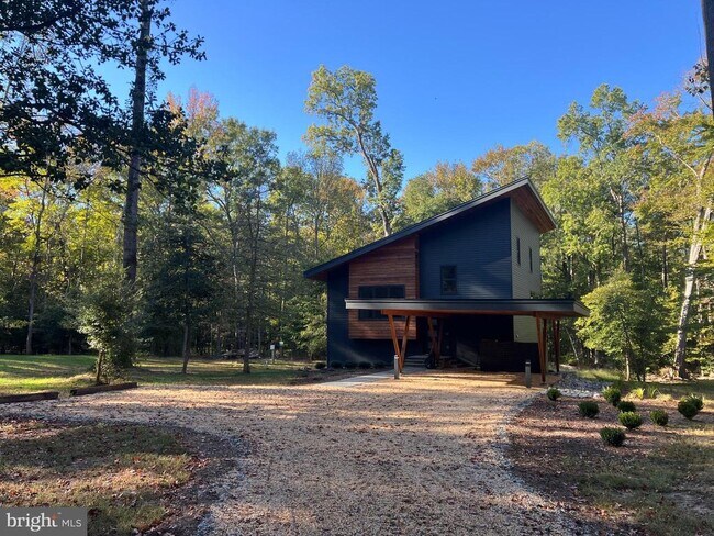 Building Photo - 48 Waller Point Dr