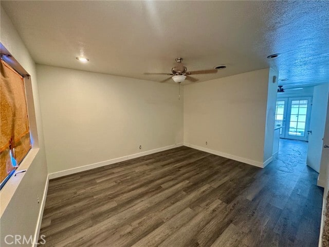 Building Photo - 418 N Cerritos Ave