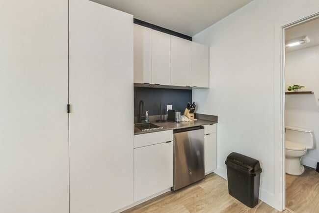 Floorplan - ArtHaus Brush