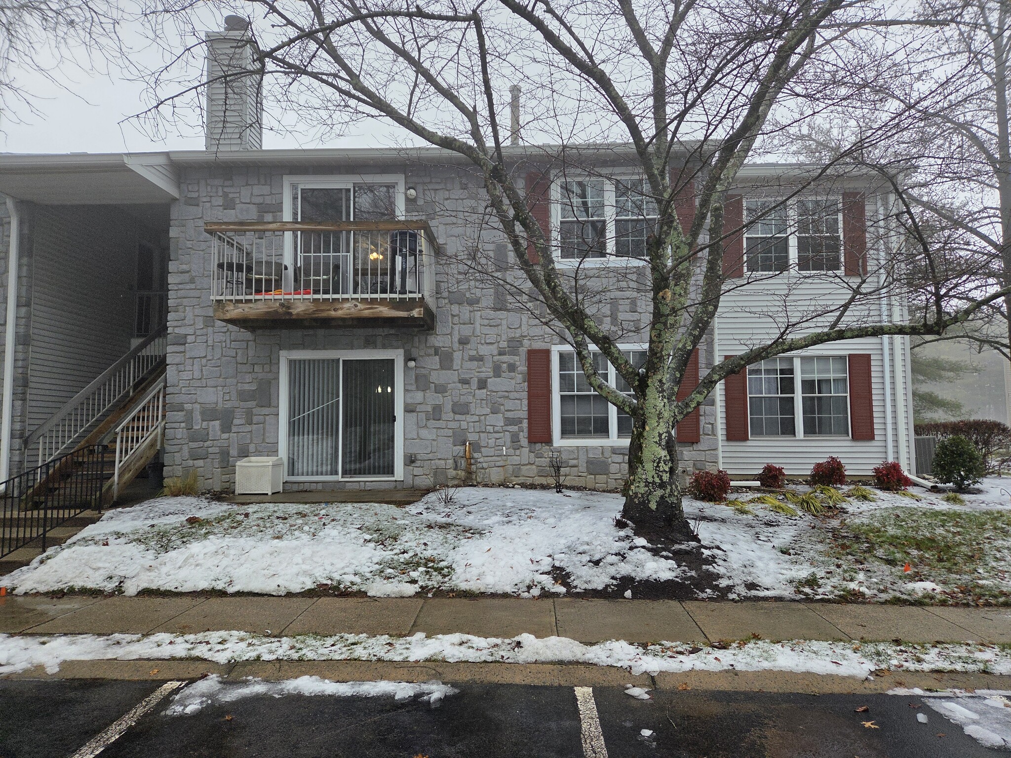 Building Photo - 34 Barberry Ct