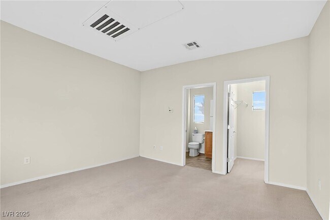 Building Photo - 7349 Shelduck St
