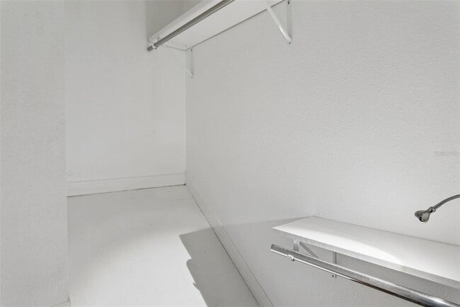 Building Photo - 5720 Dalden Dr