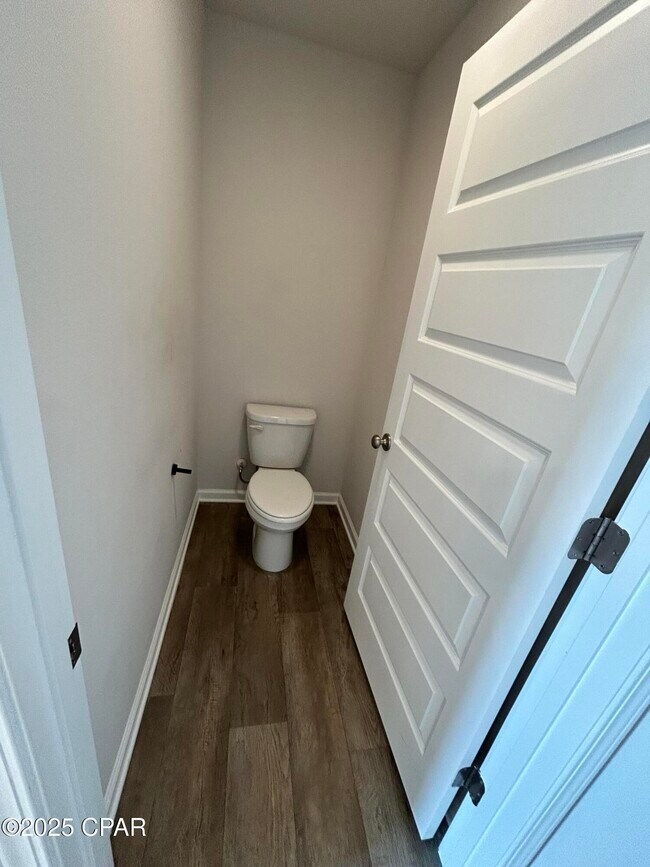 Building Photo - 5808 Tiagra Dr