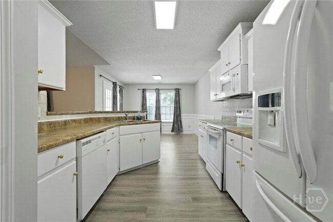Building Photo - 169 Fontenot Dr