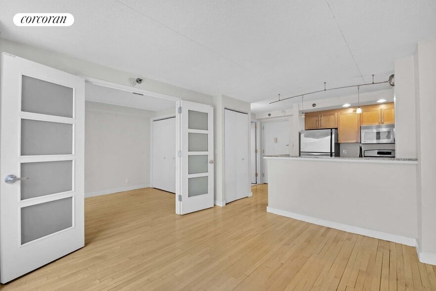 Building Photo - 53 Boerum Pl