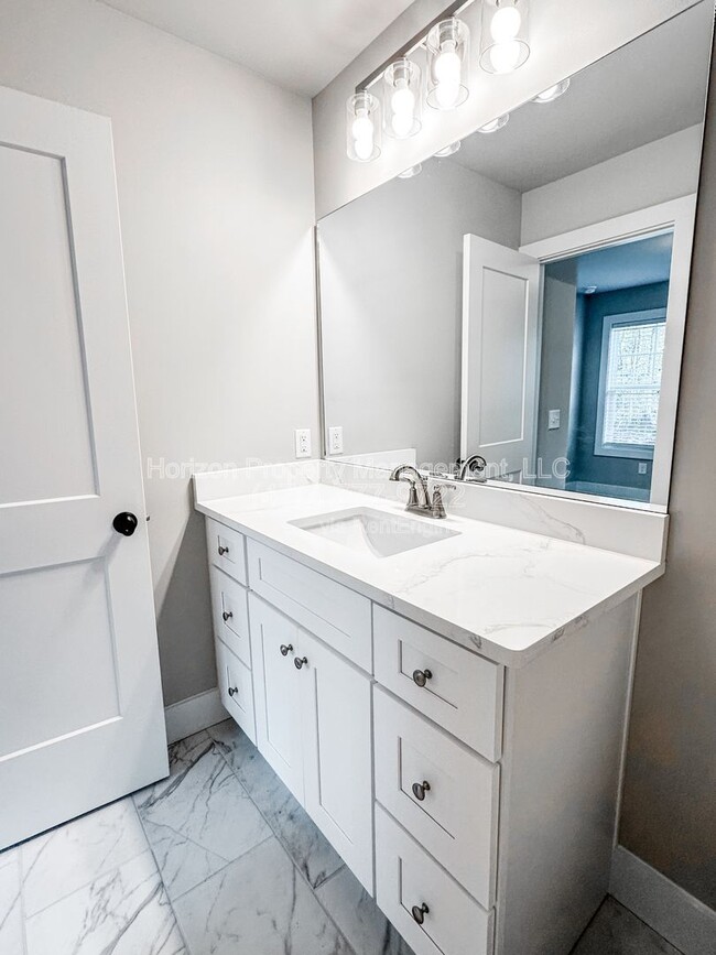 Building Photo - 6255 Gold Dust Trail