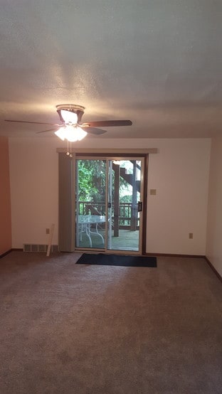 2nd living area - 3111 Northview St
