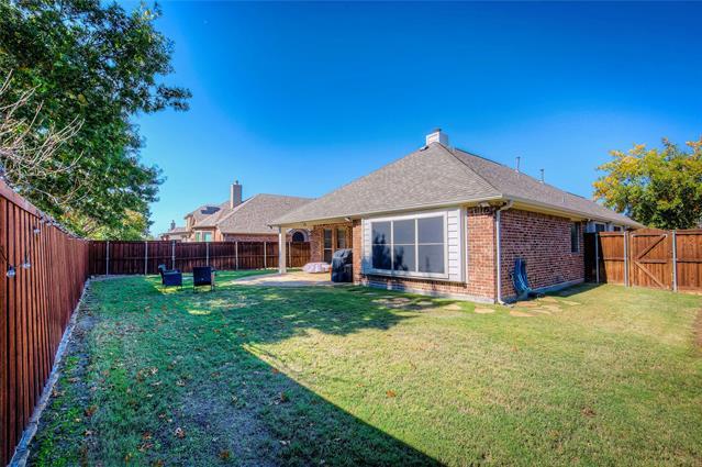 Building Photo - 2472 Deerwood Dr