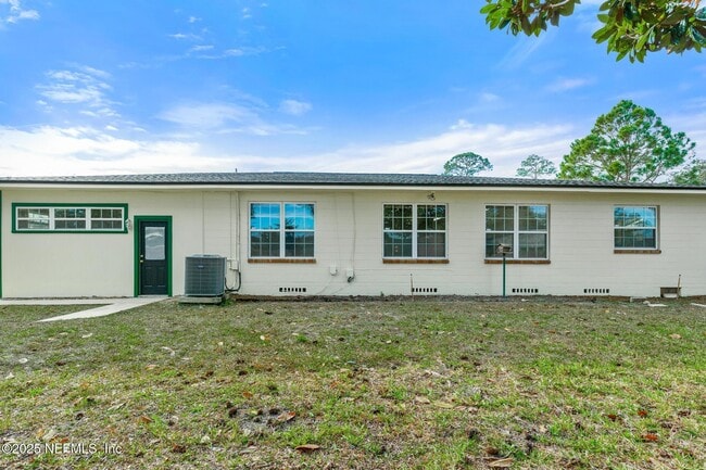 Building Photo - 4103 San Remo Dr