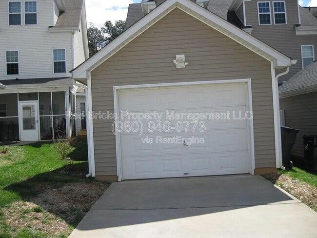 Building Photo - 13844 Cypress Woods Dr