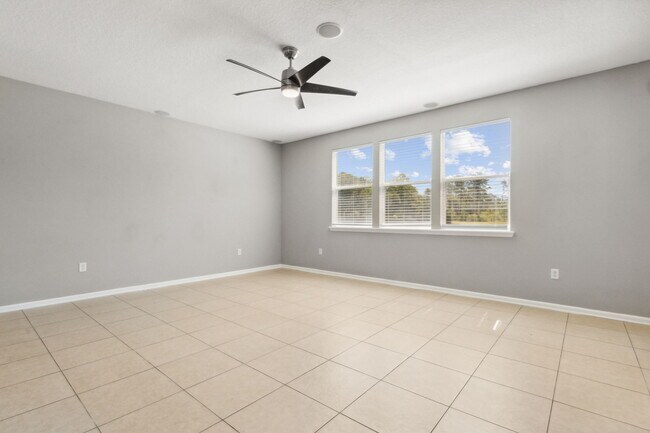 Building Photo - 12677 Pine Marsh Way