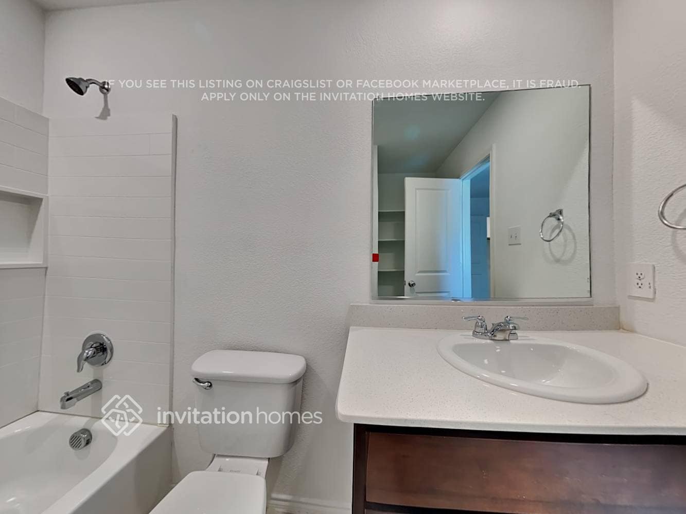 Building Photo - 3028 Wallace Wls Ct