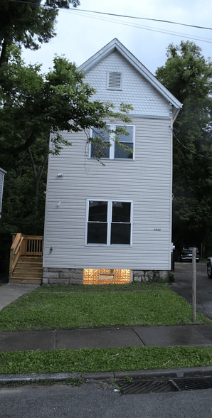Building Photo - 1231 Lincoln Ave