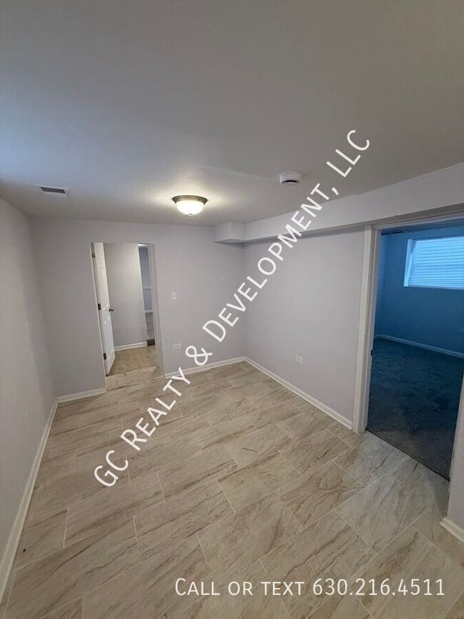 Building Photo - 1501 N Leamington Ave