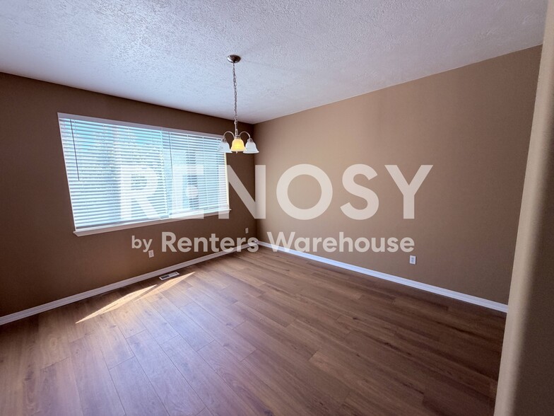 Building Photo - 3257 Park Springs Dr