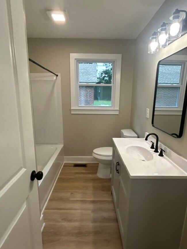 Building Photo - **Coming Soon**Completely Renovated Corner Lot Near Downtown Greenville