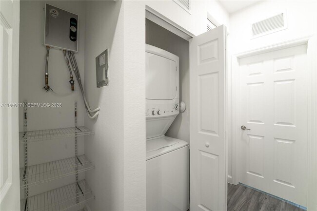 Building Photo - 11563 SW 248th Ln