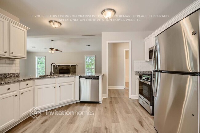 Building Photo - 7470 Hunters Ridge Dr