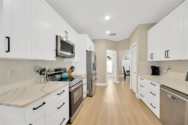 Building Photo - 4617 Basswood St