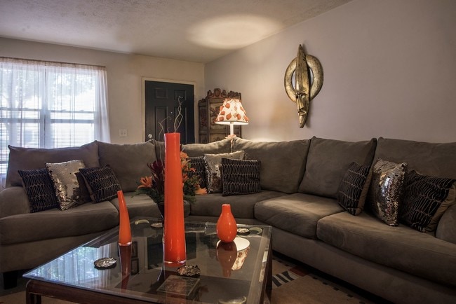 Interior Photo - Arbor Park Village