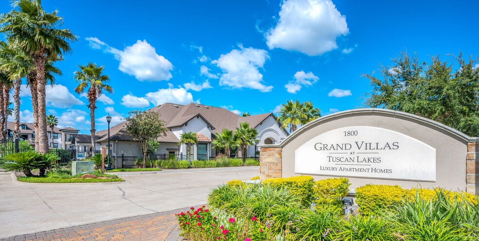Grand Villas at Tuscan Lakes apartments — community photo - Grand Villas at Tuscan Lakes