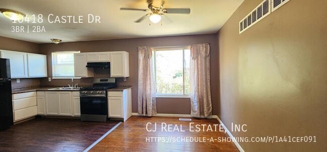 Building Photo - 10418 Castle Dr