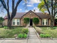 Building Photo - 496 Justice Dr