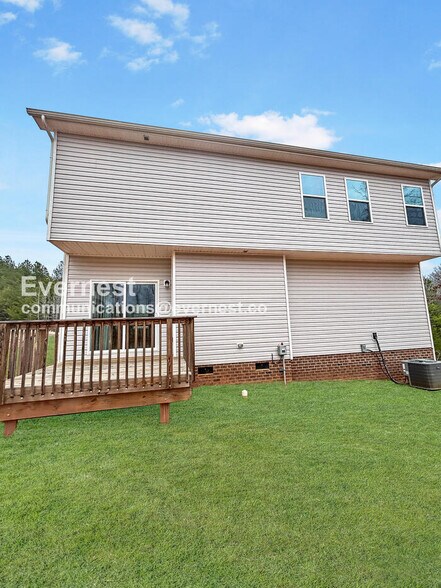 Building Photo - 109 Big Bertha Dr