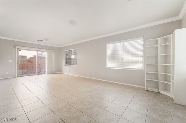 Building Photo - 9014 Salvatore St