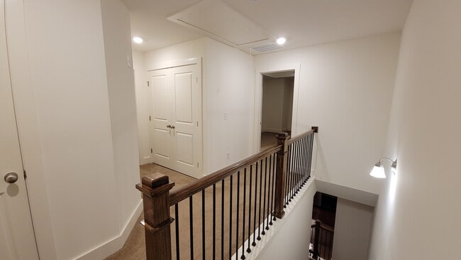 Building Photo - 6372 Princeton Ridge Dr