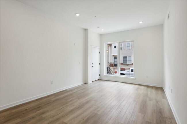 Building Photo - 1809 N 18th St