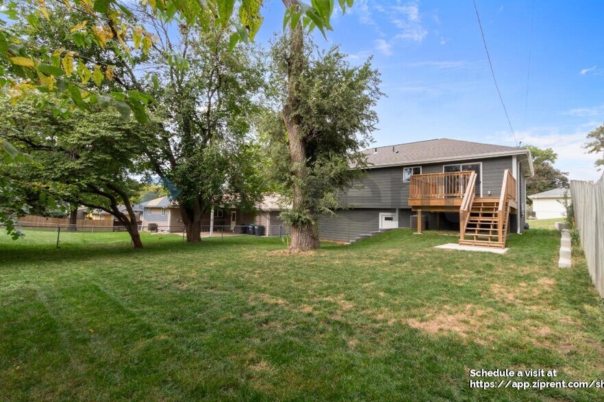 Building Photo - 5323 P St