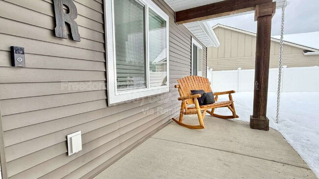 Building Photo - 31015 N Alice Ct