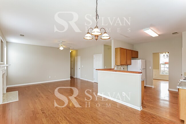 Building Photo - Coming HOME never felt so good!