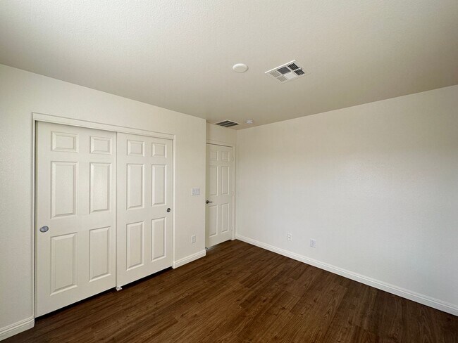 Building Photo - SAGECREEK