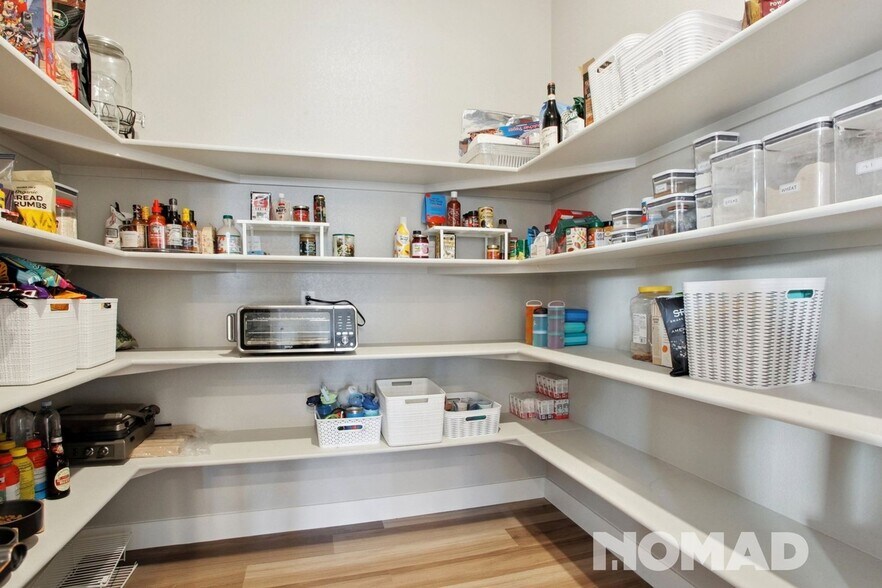 Building Photo - 268 Orion Ct