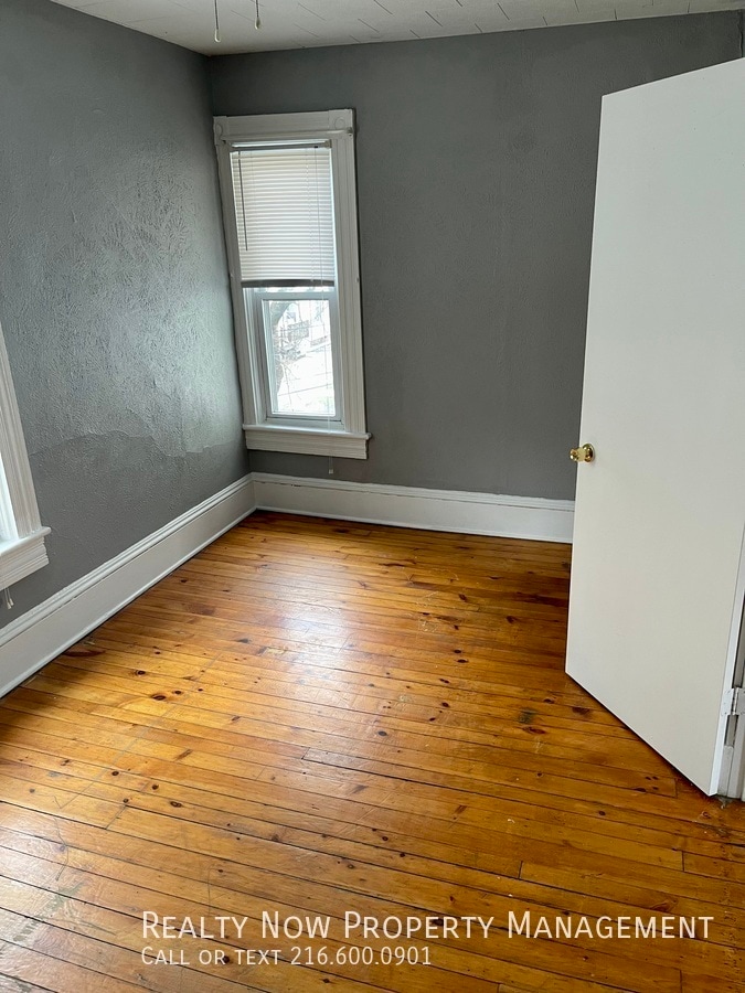 Building Photo - 2018 Forestdale Ave