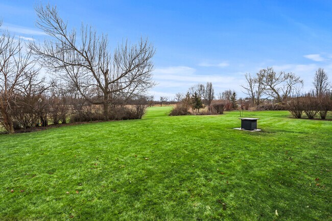 Building Photo - 2311 Hazeltime Dr