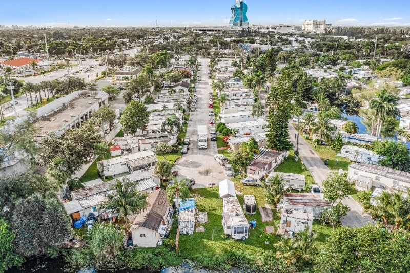 Building Photo - 4732 SW 46th Ln