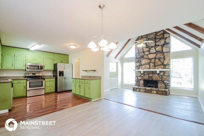 Building Photo - 19 Eddings Ln